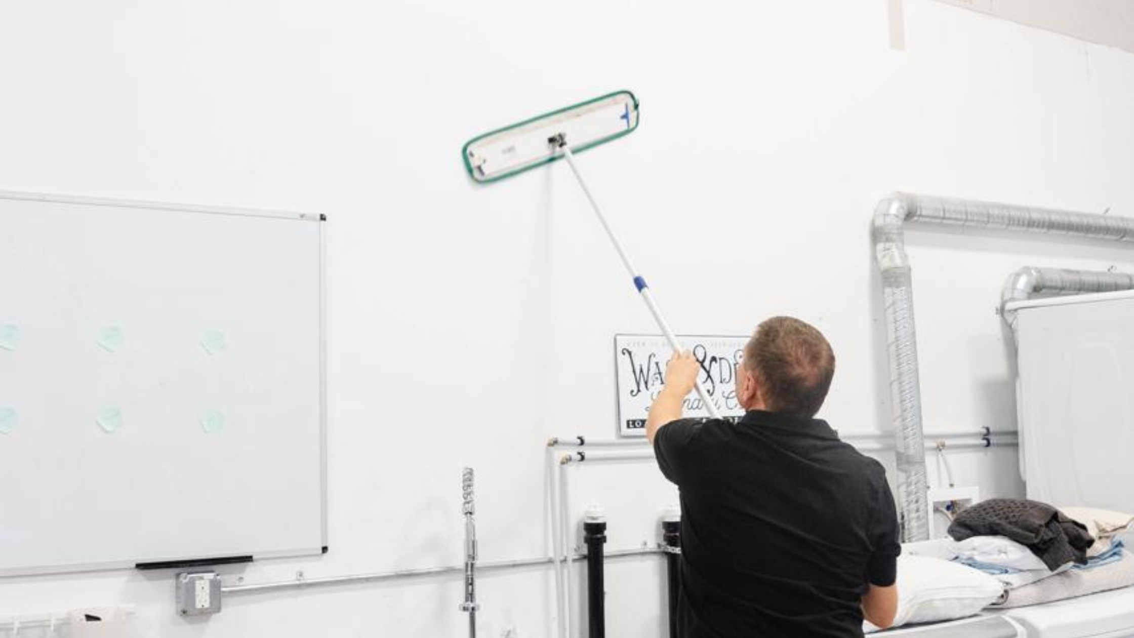 The Connection Between Workplace Cleanliness and Job Satisfaction